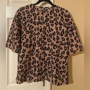 SHEIN Leopard Top